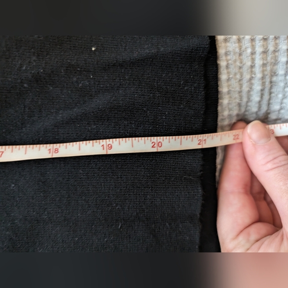 Crop Flared-sleeve sweater - Picture 5 of 6